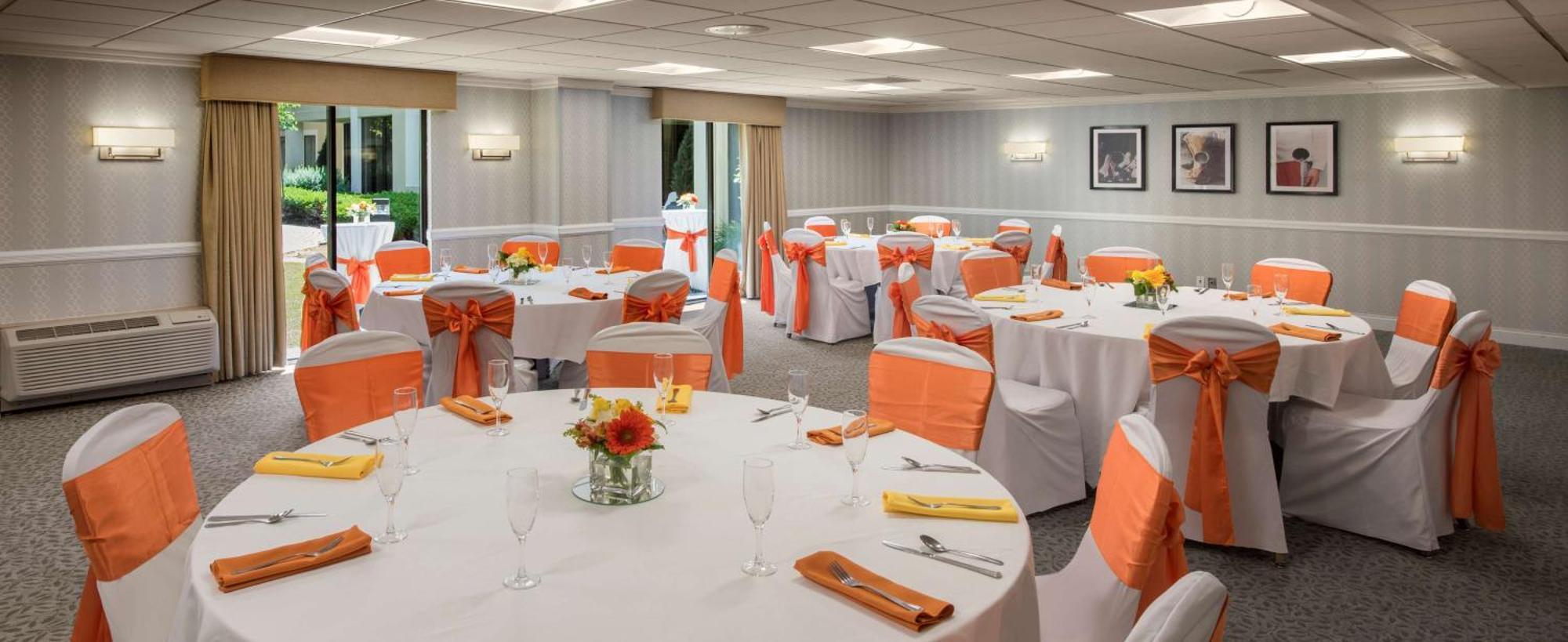Doubletree By Hilton Hotel Chicago Wood Dale - Elk Grove Exterior foto